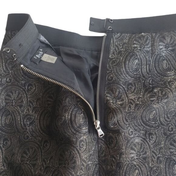 2B.RYCH Womens Skirt SZ 6 Black Gold Metallic Swirl Pleated Lined Knee Zipper - Picture 7 of 10